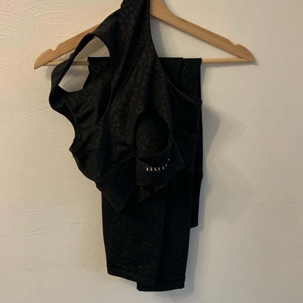 2 Piece Workout Set